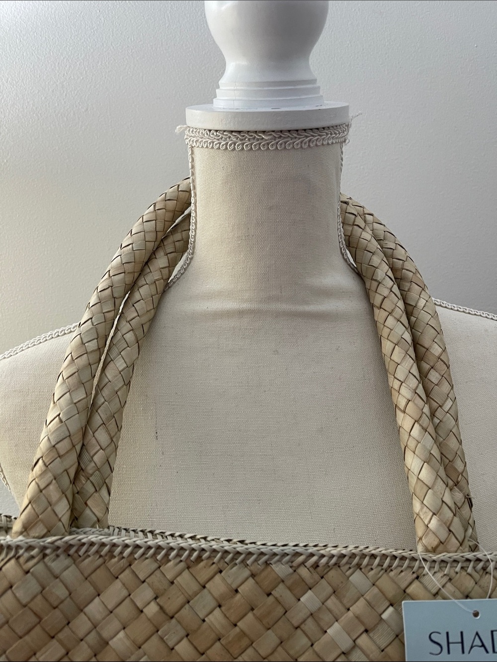 Shade & Shore Brown and Cream Woven Ombre Tote - Picture 2 of 9